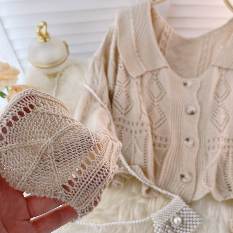 Short hollow out knitted cardigan for women in autumn 1597