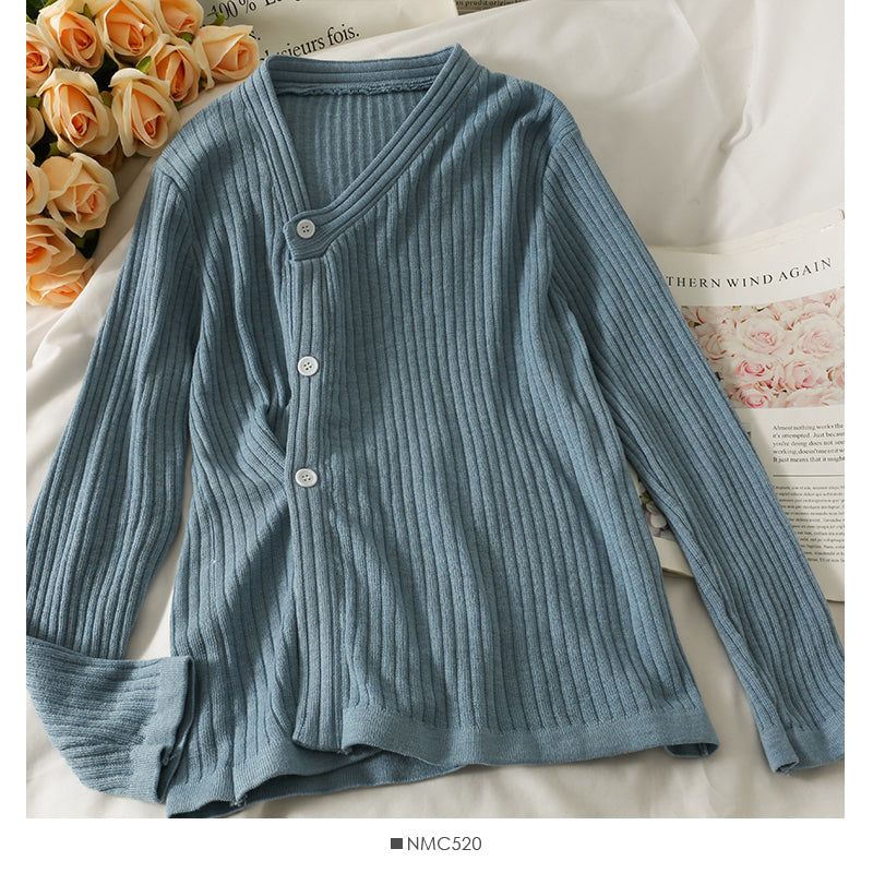 Han Fan irregular single breasted V-Neck long sleeve sweater female 2038