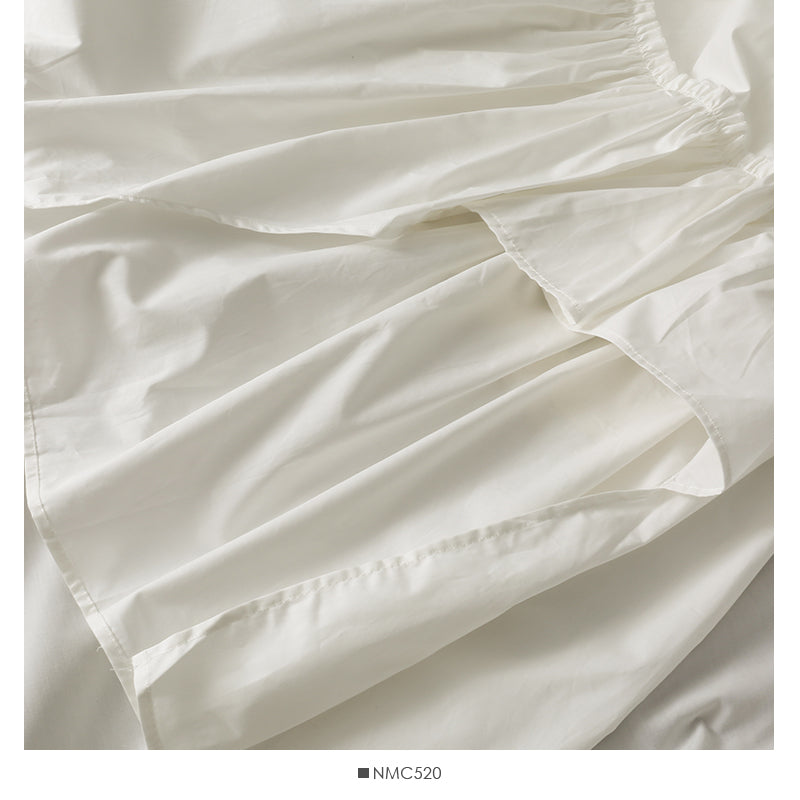 Jupe trapèze mi-longue à coutures irrégulières sur les bords de l'oreillette 2590