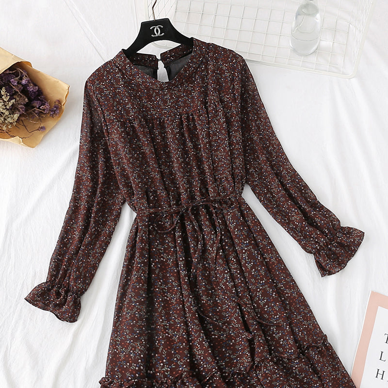 The new French retro floral bottomed long skirt is over the knee 2364