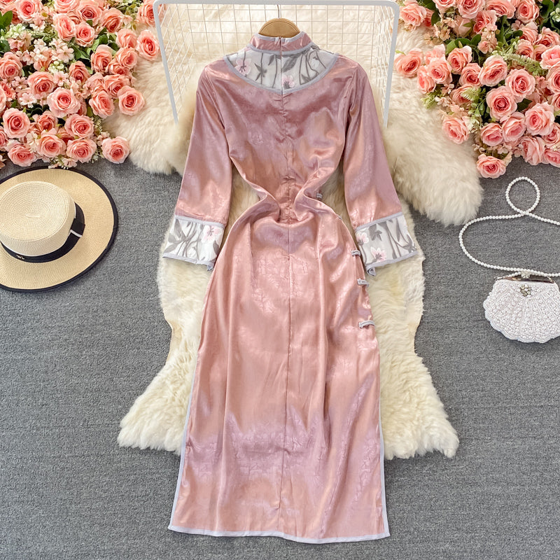 Retro heavy industry embroidered stand collar improved cheongsam 3350