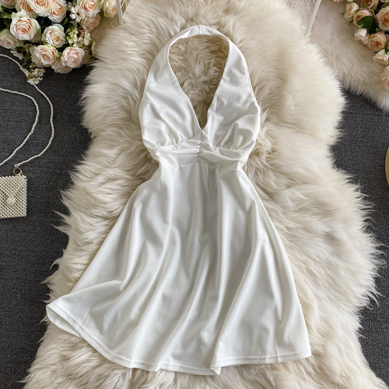 Sexy temperament cross backless neck V-neck dress 2735