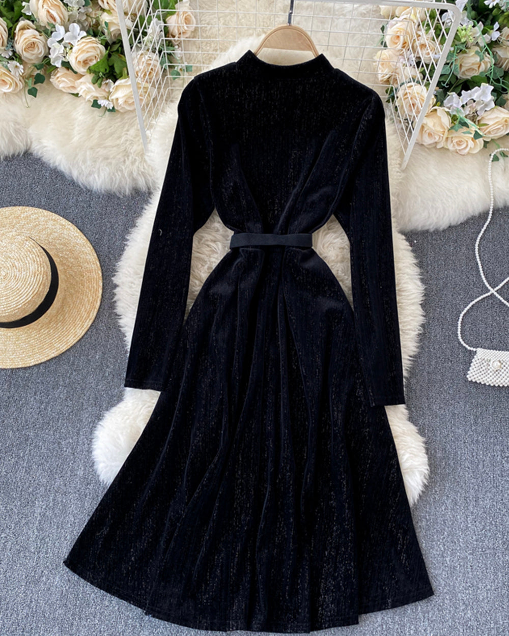 Robe élégante en velours à manches longues et coupe trapèze 923