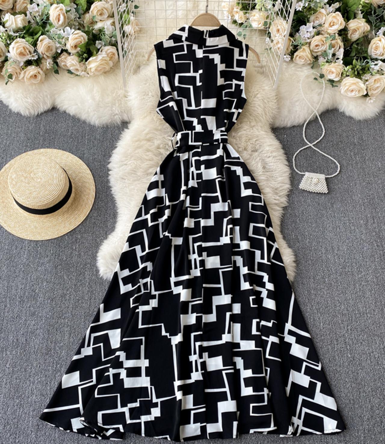 Stilvolles schwarzes geometrisches A-Linien-Kleid 792