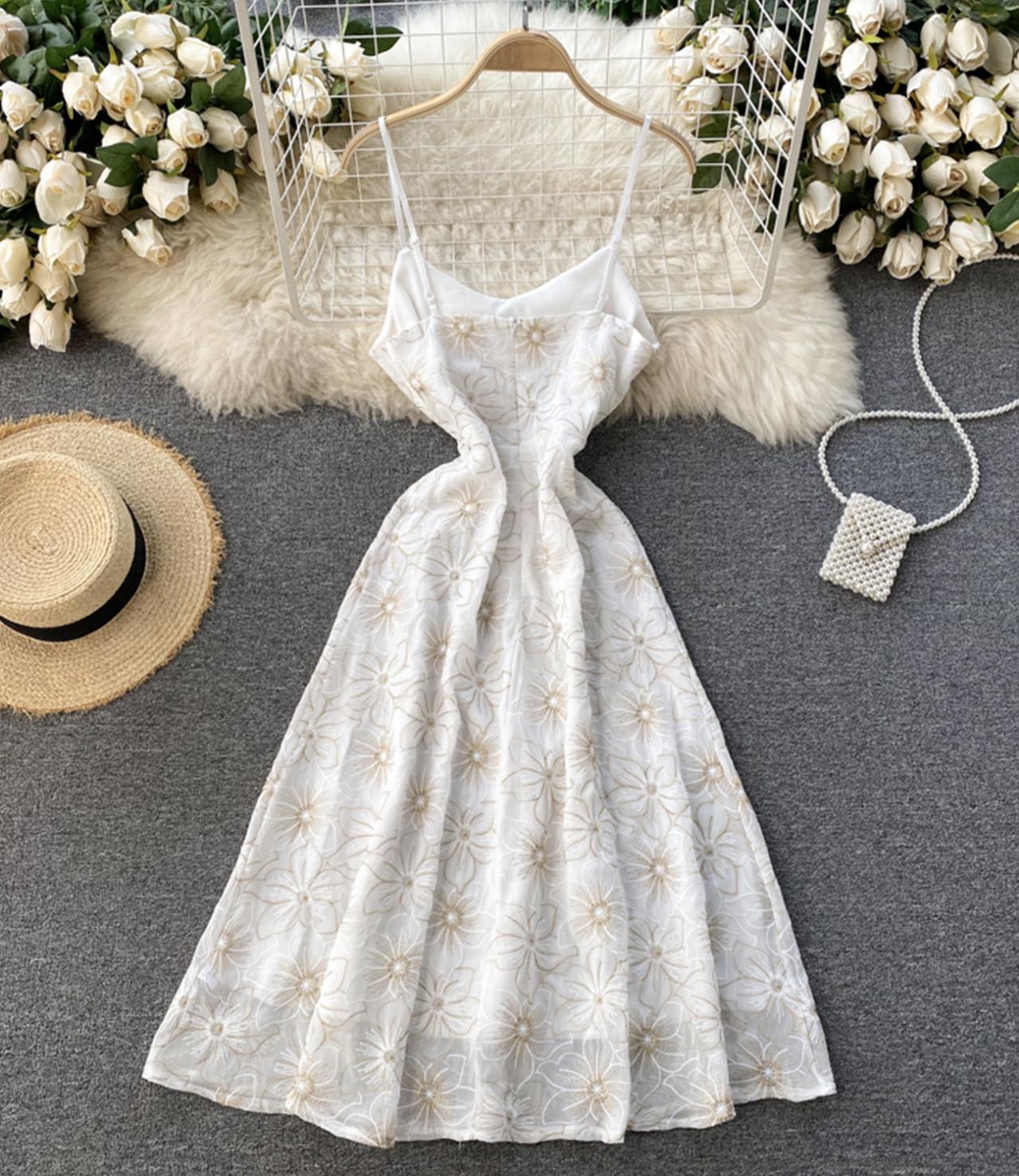 Jolie robe courte trapèze tendance pour fille 748