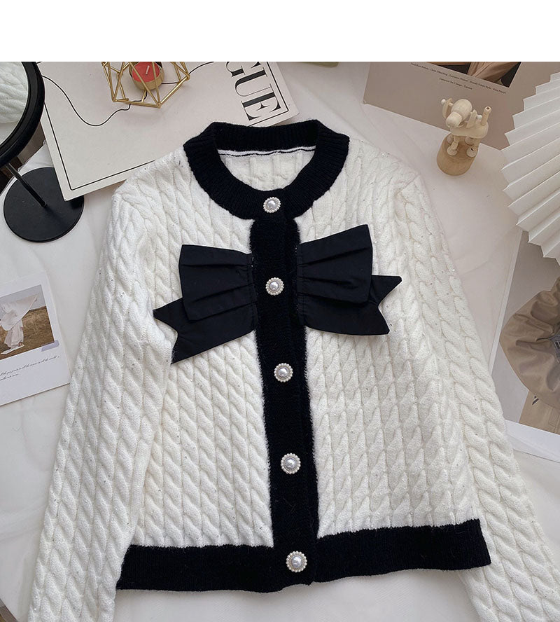 Bow knot small fragrance round neck color matching twist sweater 6064