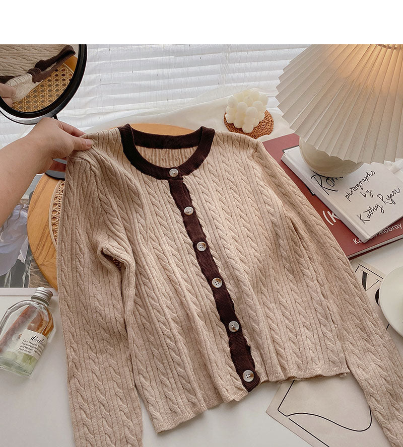 Version coréenne du haut court à manches longues simple et polyvalent 6576