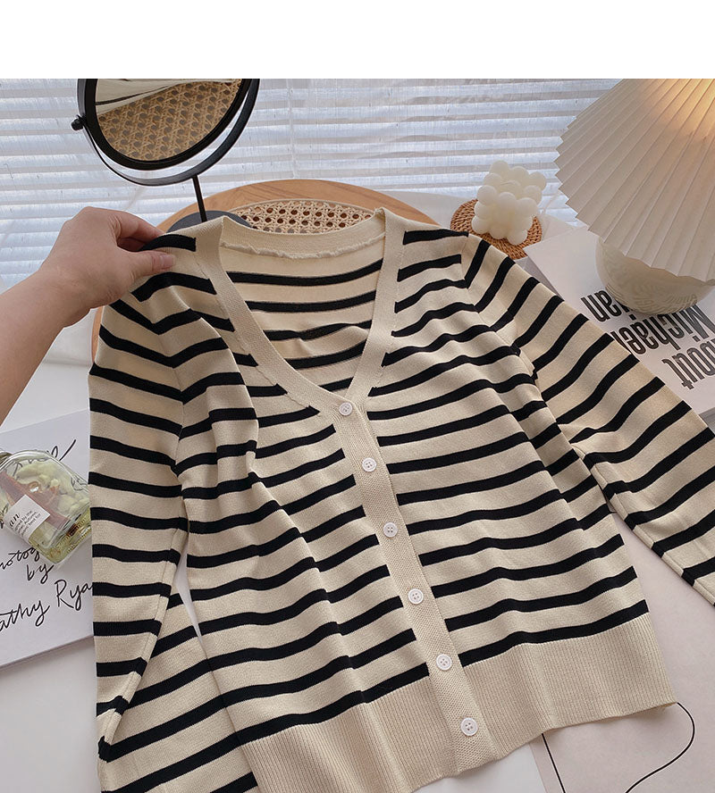 Long sleeve knitted stripe coat casual V-neck top 6518