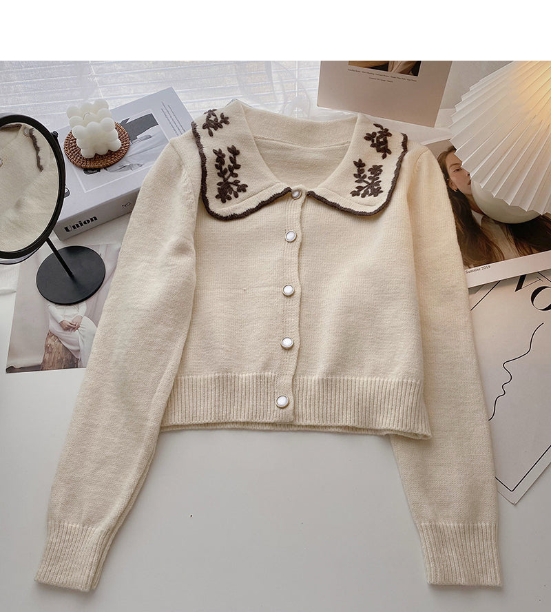 Strickoberteil 5969 im Retro-Stil mit besticktem Puppenhals und kurzen Ärmeln im Western-Stil