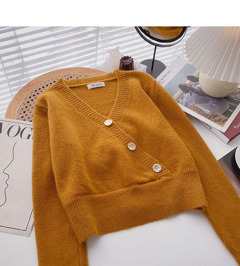 Long sleeved knitted sweater retro three button V-neck slim top fashion 6152