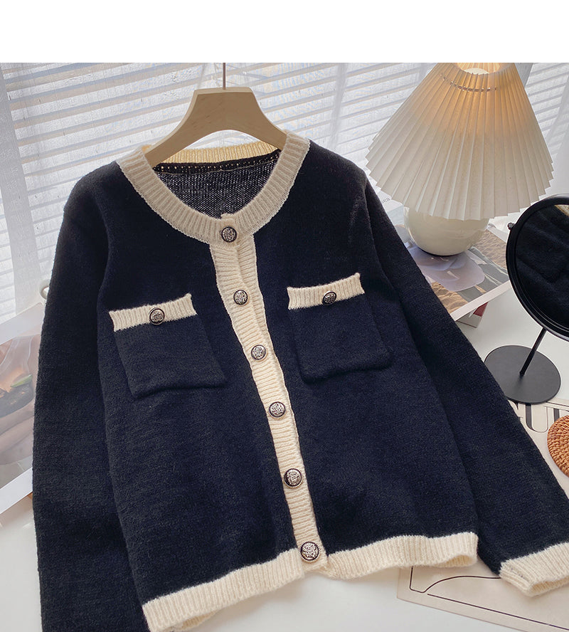 Western style casual color matching single breasted round neck top 6017