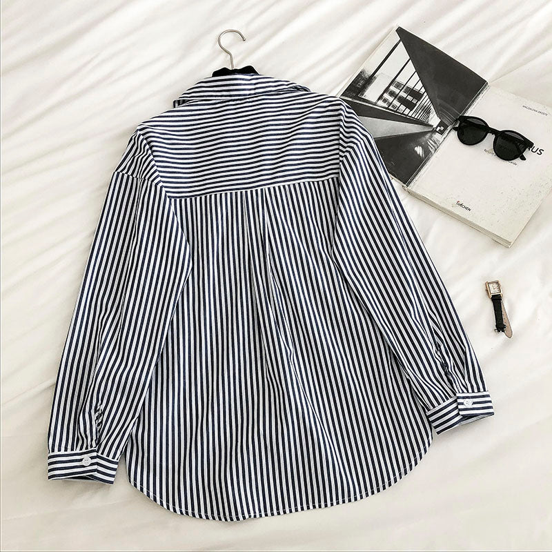 Simple striped single breasted contrast fake two loose long sleeved women's shirt 6244