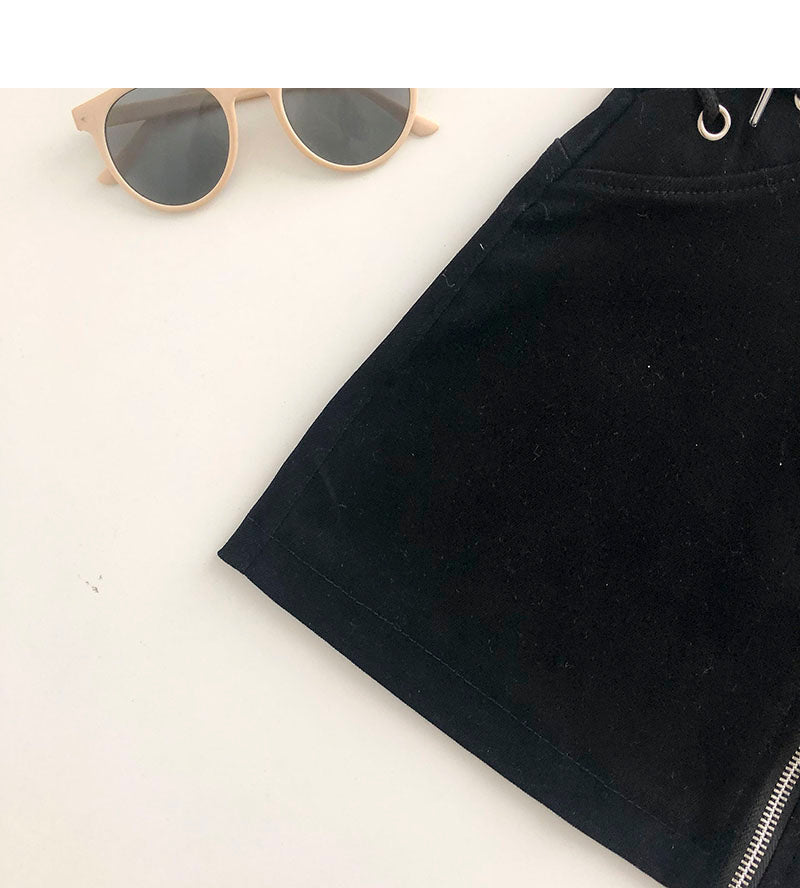 La nouvelle conception de sangle latérale est fine, la jupe taille haute zippée A-bag 5336