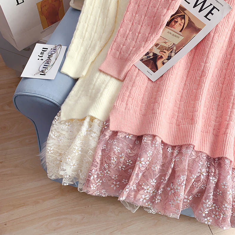 Wollkleid mit Spitzennähten, Strickkleid 5054