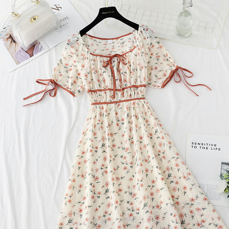 Small fresh lace up sweet dress broken flower skirt looks thin 4865