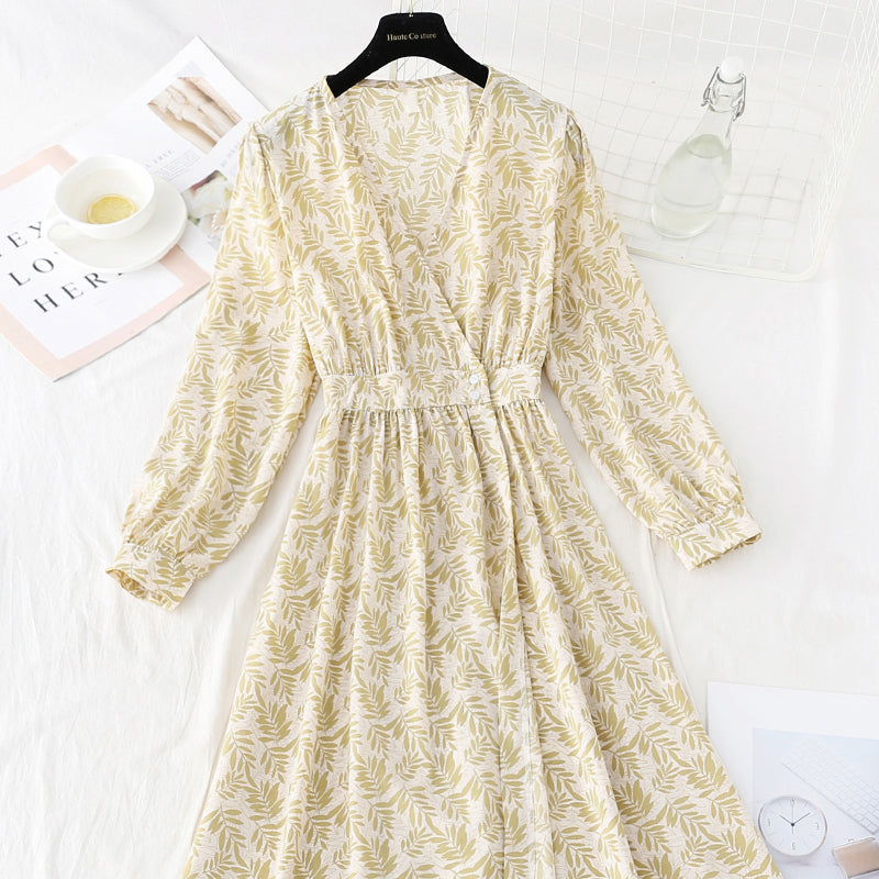 V-neck waist closing Chiffon Dress slim and light mature wind floral skirt 4806