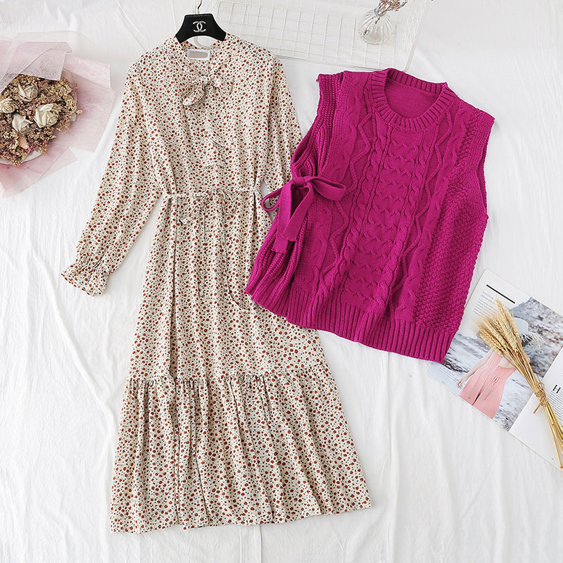 Knitted sweater vest set with a bottomed floral skirt 4008