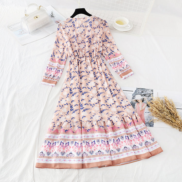 Jupe longue de vacances à taille rétro et tempérament mince 3844