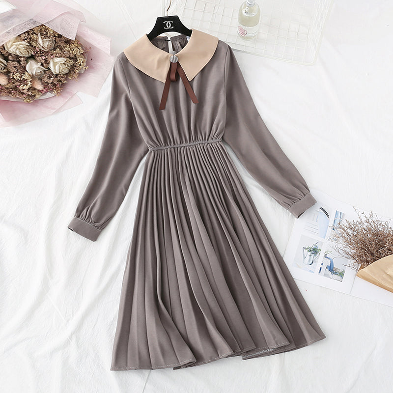 New sweet doll neck French retro pleat with a long skirt at the bottom 3908