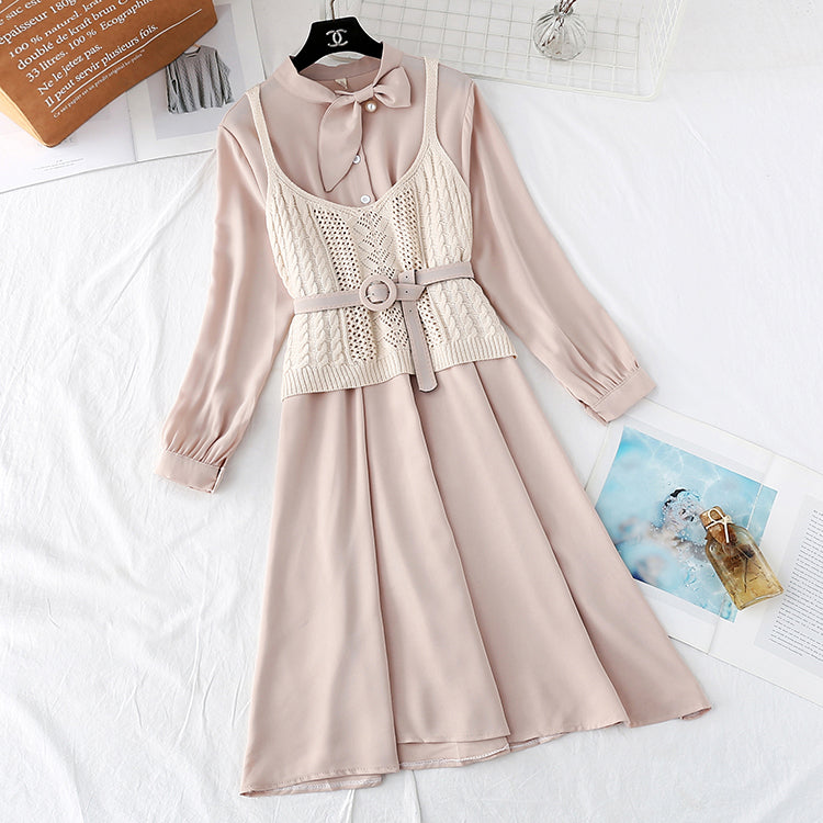 College style long sleeve bottomed skirt + suspender vest 3942