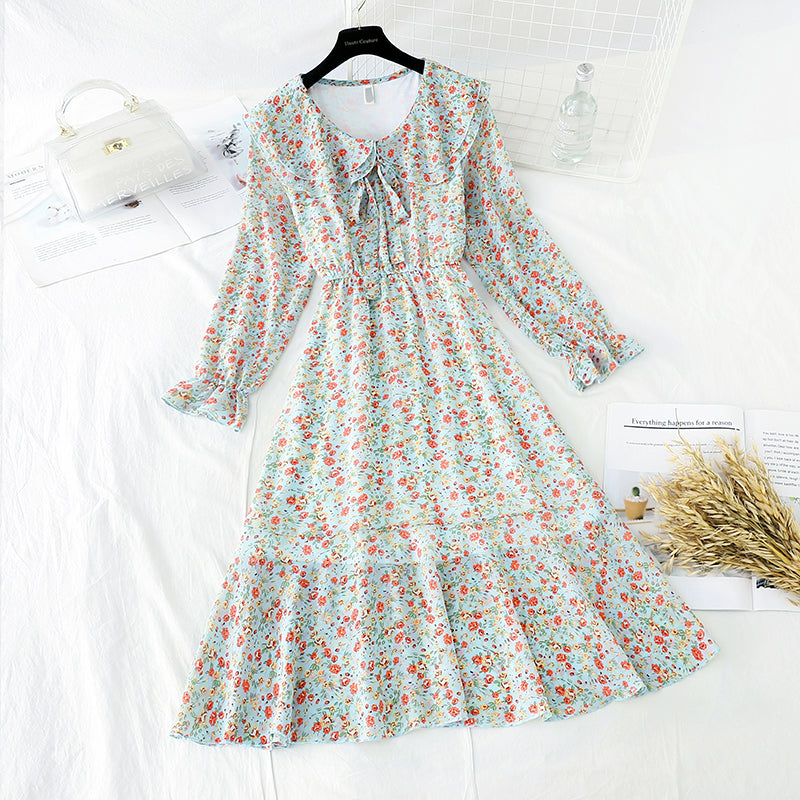 Retro floral Platycodon grandiflorum skirt shows thin waist 3842