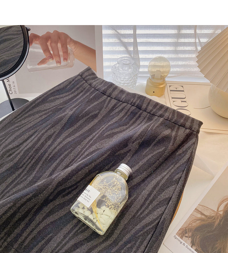 New Korean version of Hong Kong style simple slim skirt 5414