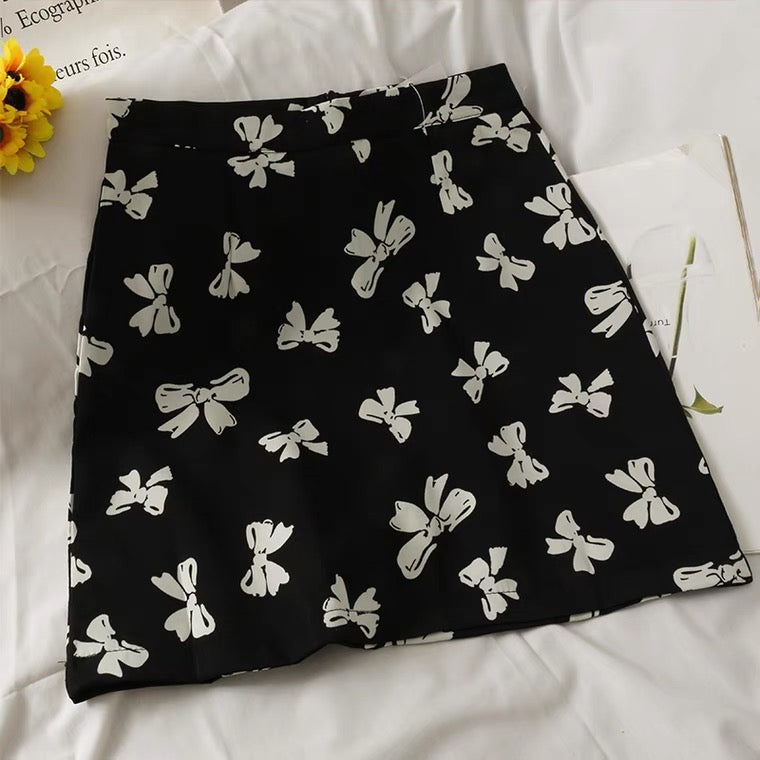Bowknot printed, high-waisted A-line skirt, hip wrap skirt 3599