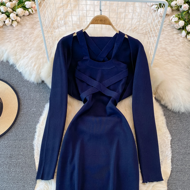 Tight neck and hip knit dress 3756