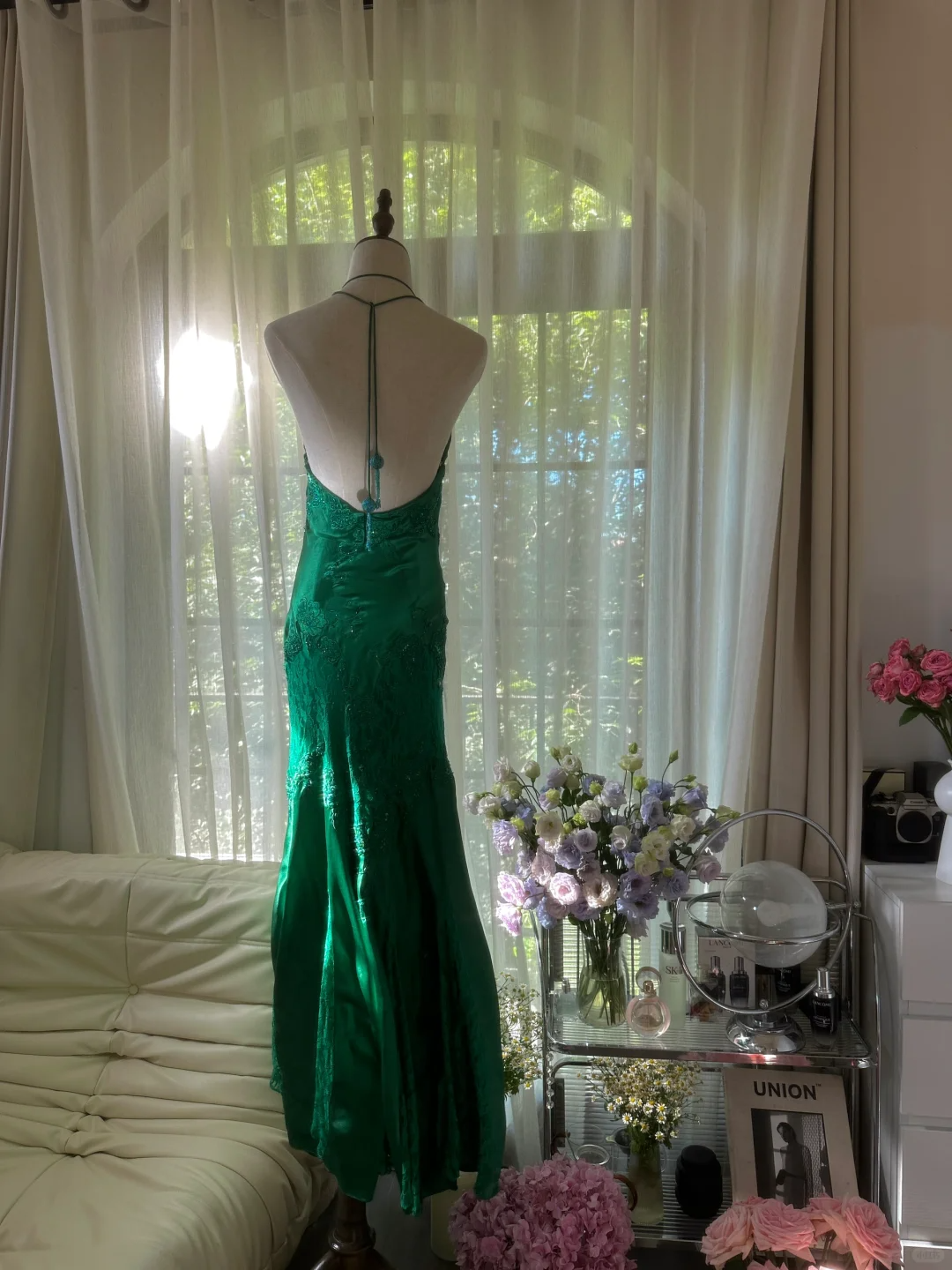 Grün, wunderschön glänzend, modisch, elegant, zarte Spitze, Perlenbesatz, lang, Satin-Chiffon, Ballkleid, Abendkleid für Geburtstage/Hochzeitsgäste/Urlaubspartys, Ballkleid, Valentinstags-Date-Kleid, gh4037