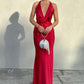 Robe de soirée longue en satin rouge simple et élégante à col en V, robe d'invité de mariage gh3055