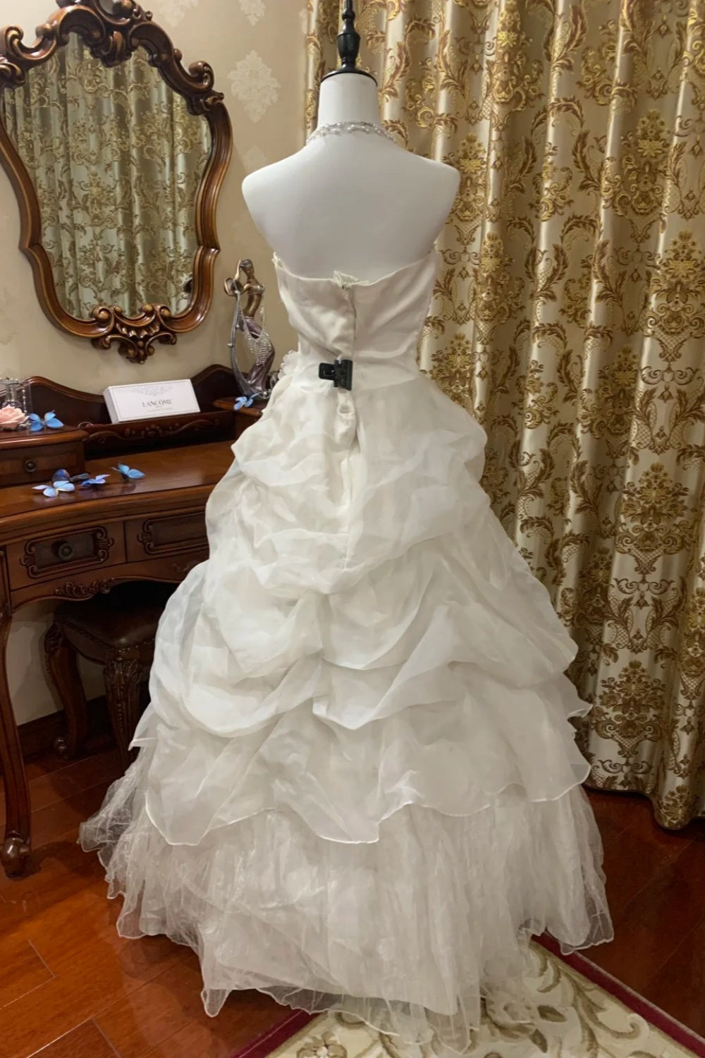 girlhomeshops-White Long Wedding Dress With Delicate Beading gh6300