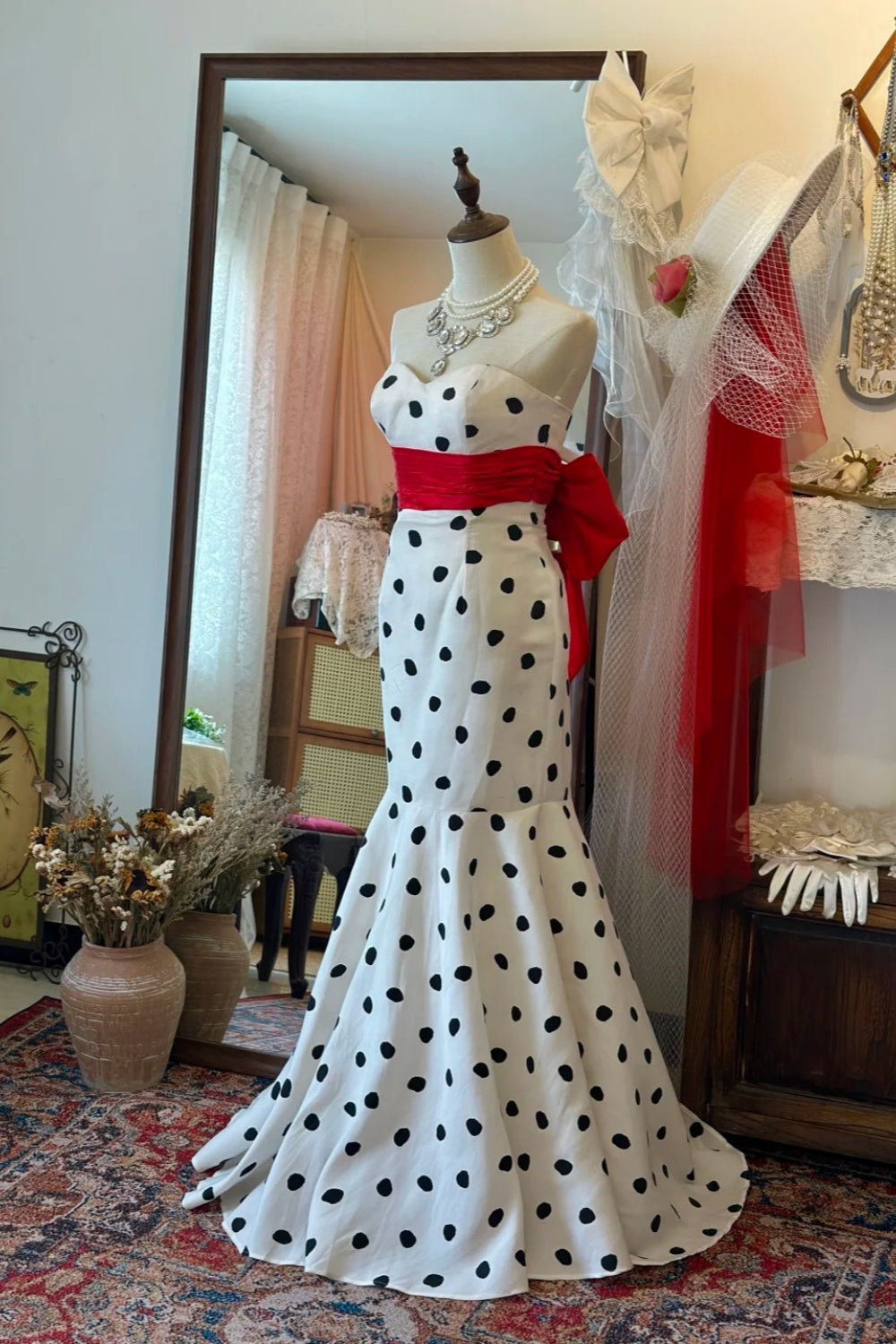 Retro Black & White Polka Dot Bandeau Mermaid Dress: Red Bow Belt, Fitted Flared Skirt, Banquet Centerpiece Gown gh6576