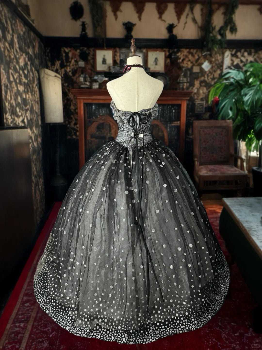 Girlhomeshops-Gray Sparkling Polka Dot Long Tulle Ball Gown gh5350