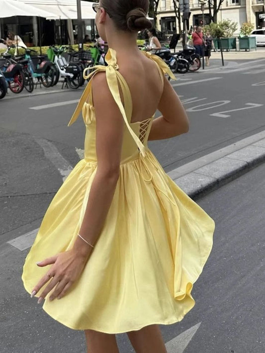 Girlhomeshops-Yellow Fashion Sweet Short Satin Homecoming Dress Birthday Dress gh5270