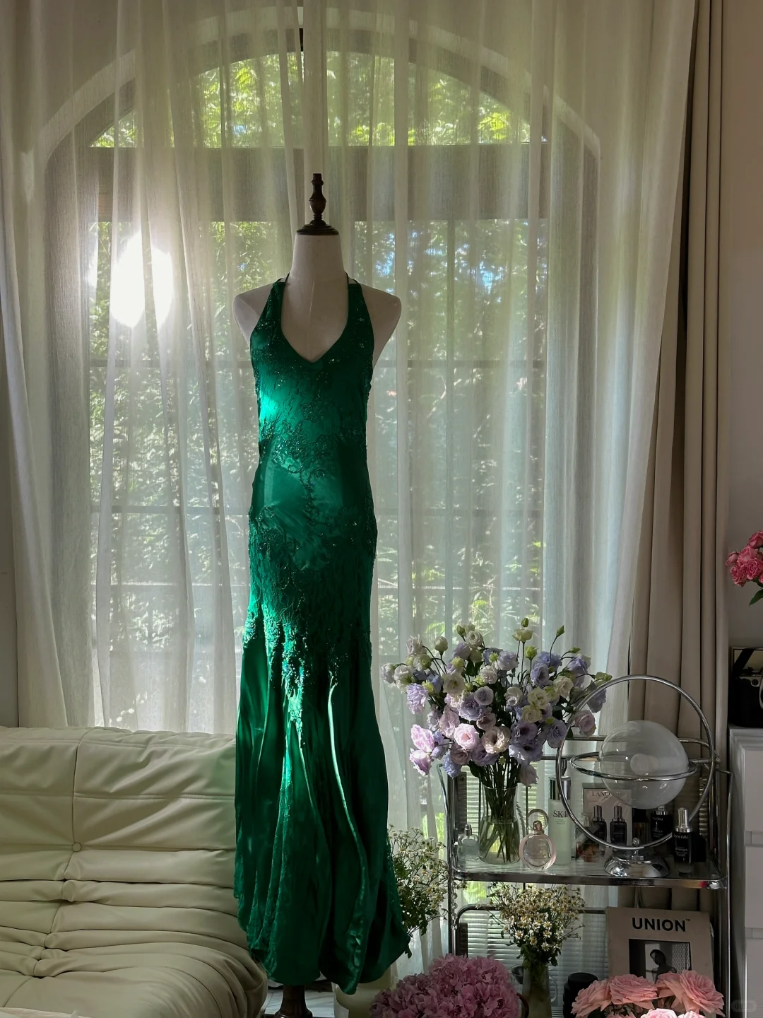 Grün, wunderschön glänzend, modisch, elegant, zarte Spitze, Perlenbesatz, lang, Satin-Chiffon, Ballkleid, Abendkleid für Geburtstage/Hochzeitsgäste/Urlaubspartys, Ballkleid, Valentinstags-Date-Kleid, gh4037