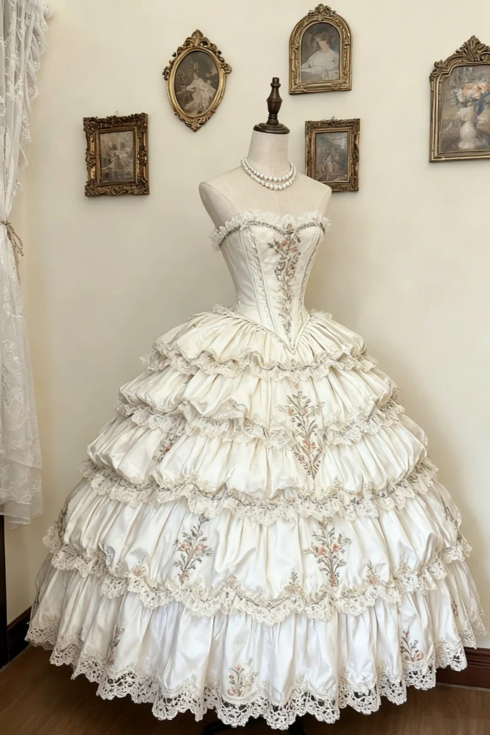 Girlhomeshops - Robe de mariée longue en tulle et dentelle, style rétro classique, style lolita, style palais, robe de bal florale, gh5938