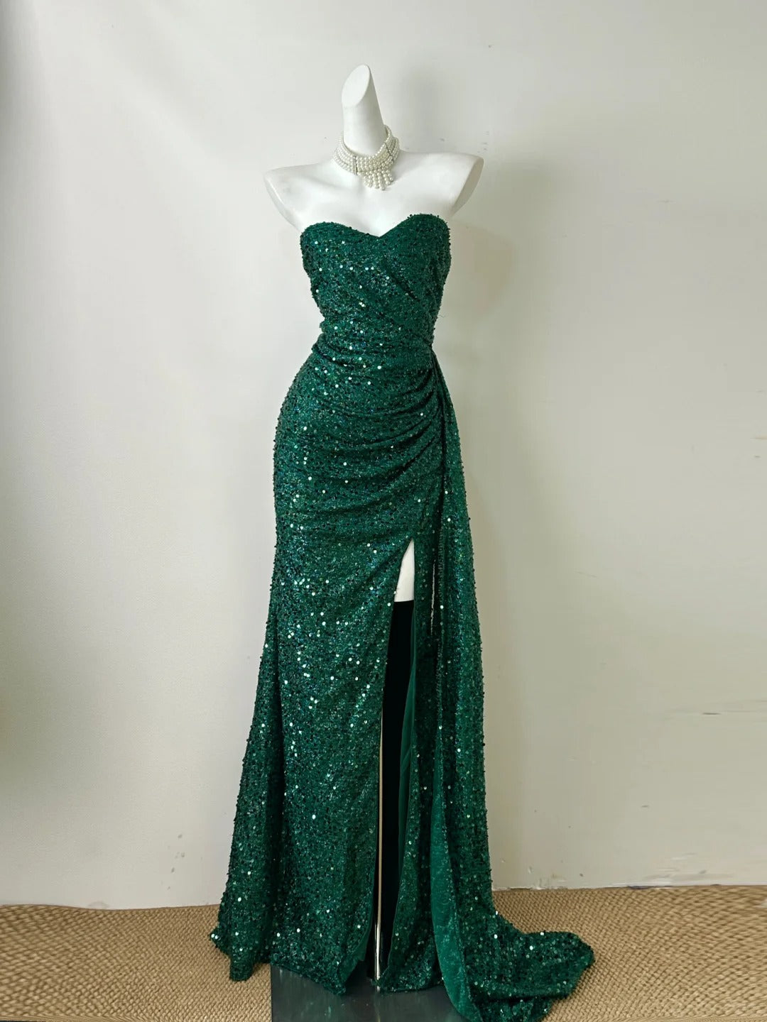 Green simple fashionable elegant long sequin floor-length tail ball gown evening dress prom dress gh3727