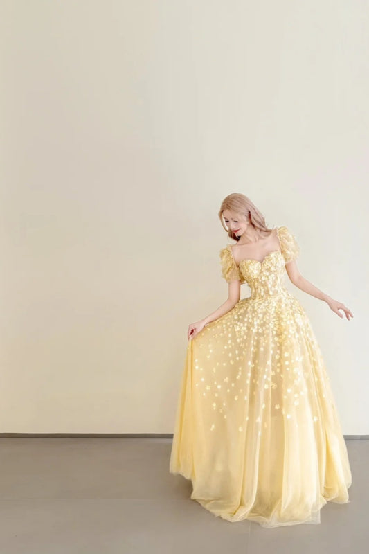 girlhomeshops-Vintage Goose Yellow Puff Sleeve Sequin Swing Court Style Evening Gown gh6028