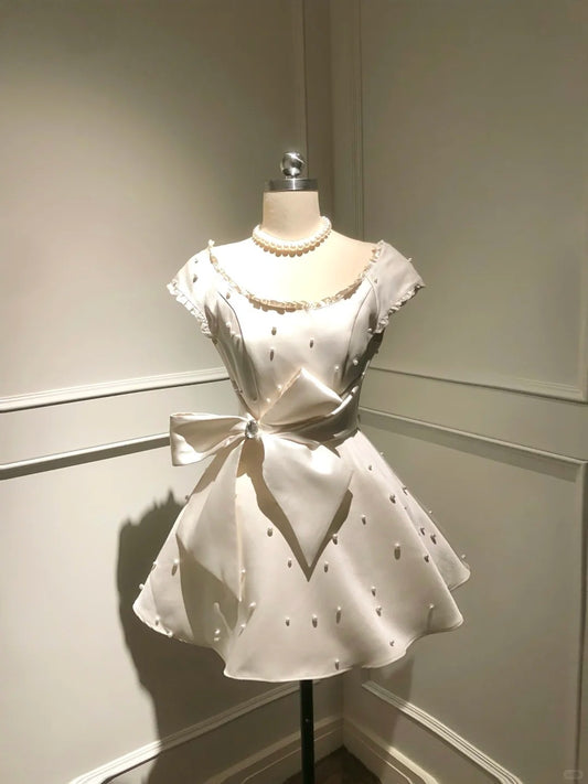 Girlhomeshops-White Beaded Short Satin Eighth Grade Dress Homecoming Dress Birthday Party Dress gh5291