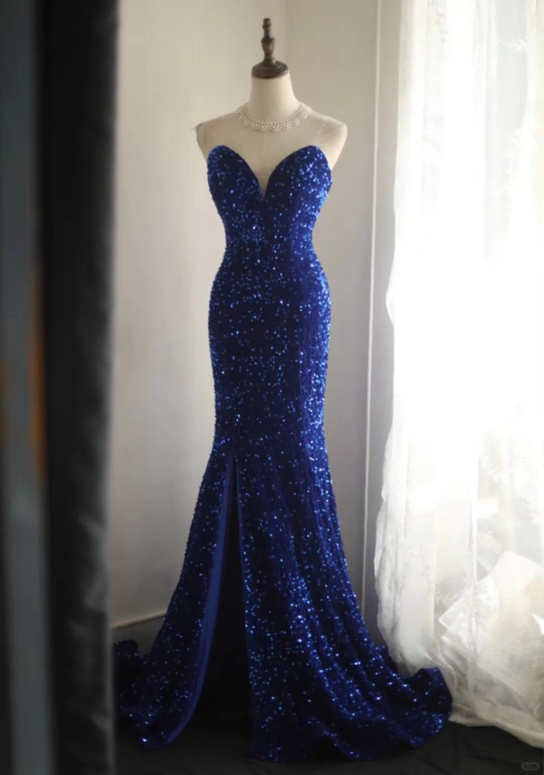 Robe de soirée bleu royal en queue de poisson, en velours, paillettes, perles, fente latérale, plissée, pour mariage, cérémonie, fête d'anniversaire, gh4326