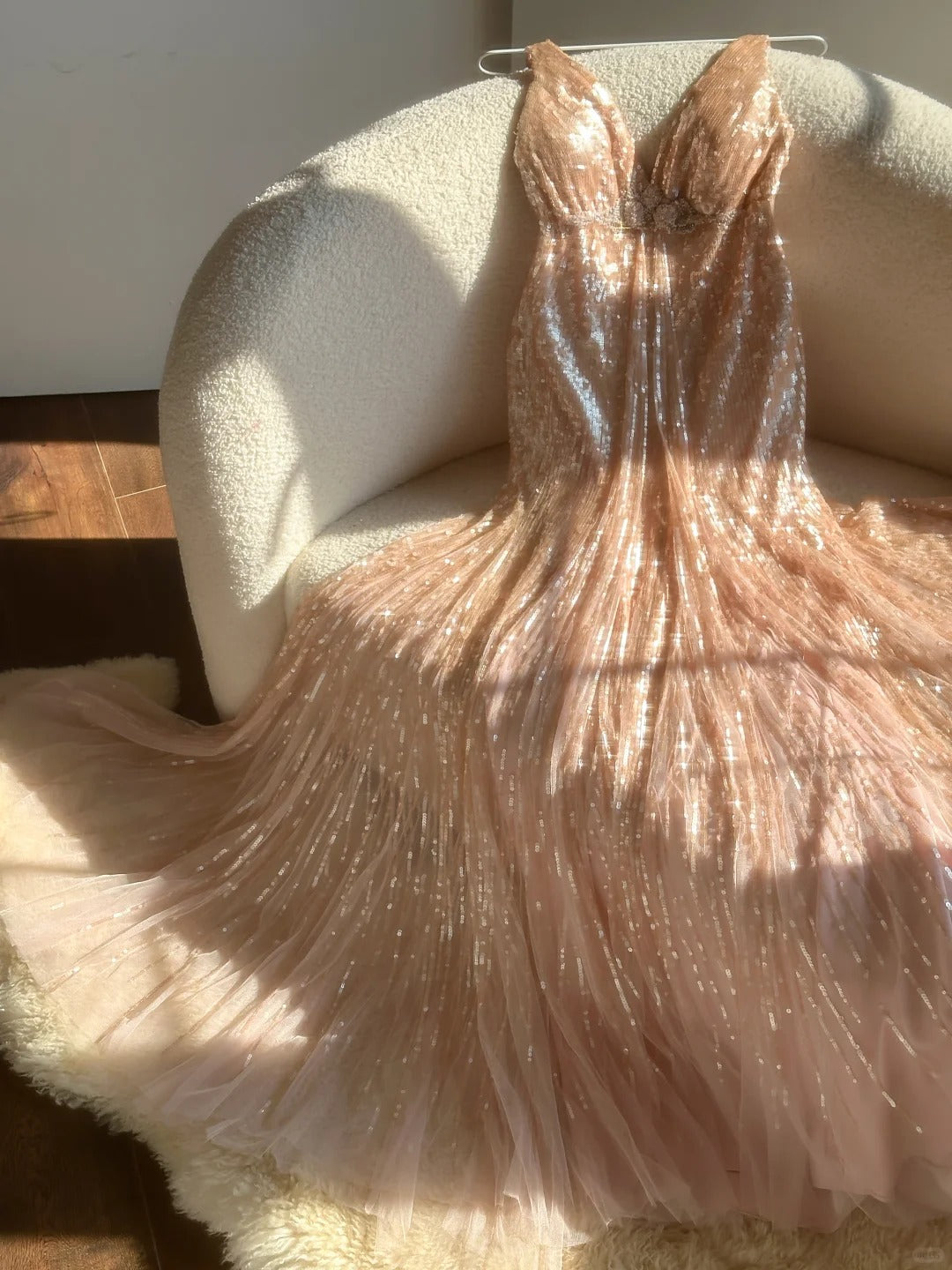 Pink Gorgeous Shiny Exquisite Beaded Spaghetti Strap V-Neck Long Sequin Chiffon Ball Gown Evening Gown Party Dress gh4094