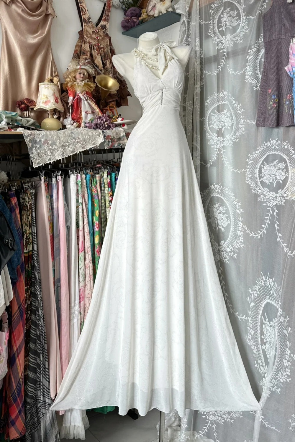 girlhomeshops-White Elegant Long Chiffon Prom Dress gh6235