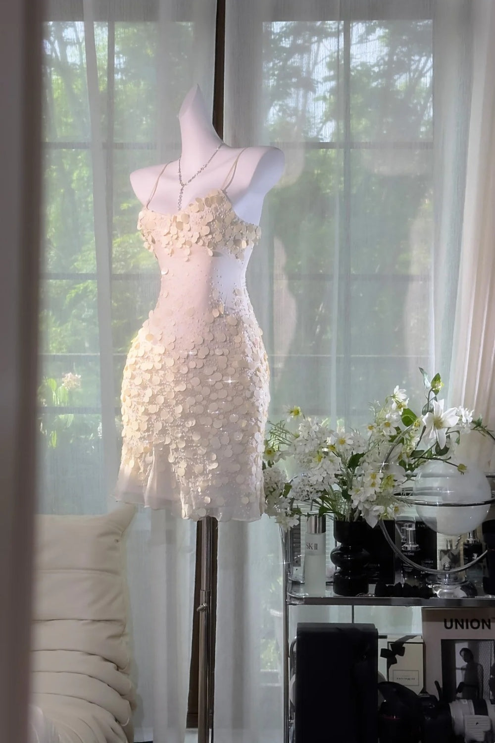 girlhomeshops-Cream Sequin Spaghetti-Strap Short Fairy-Style Date Gown (Winter Holiday Creative Outfit) gh6374