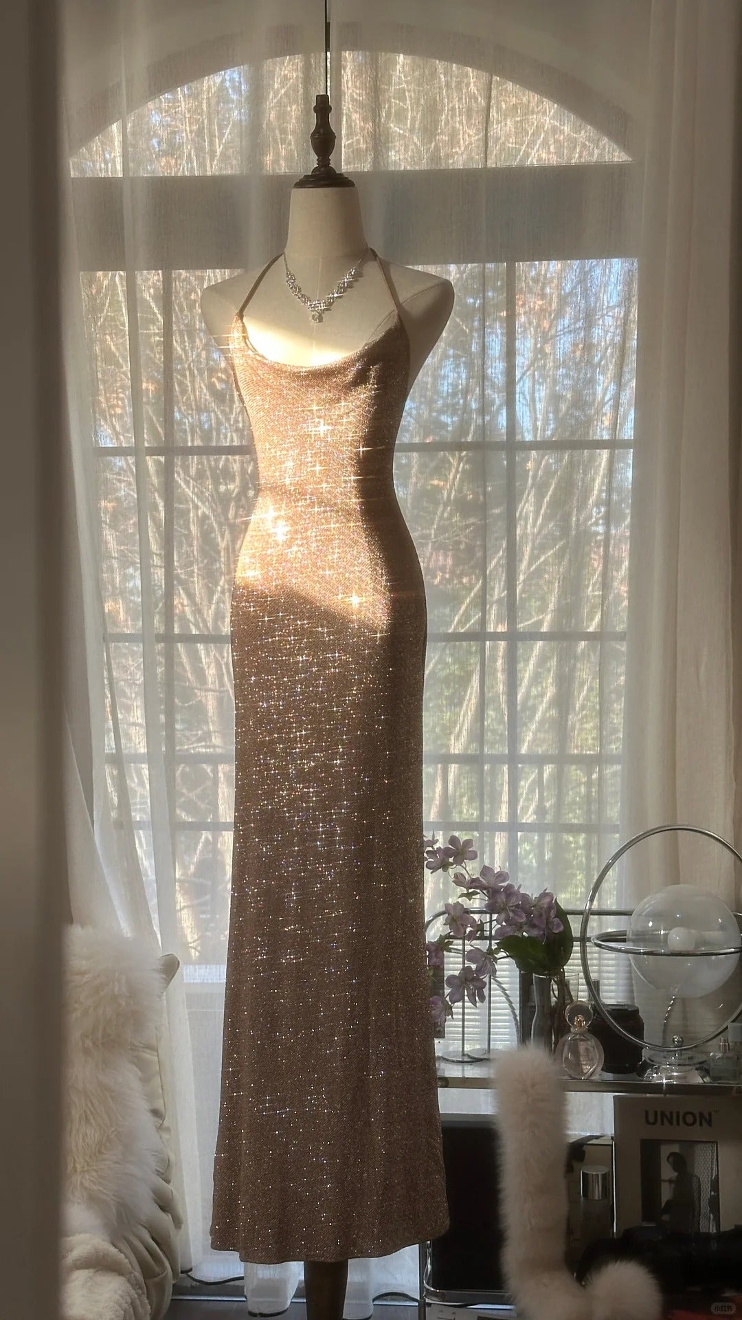 Robe de soirée longue en mousseline de soie, couleur champagne, magnifique, brillante, exquise, bretelles spaghetti, col en V, paillettes, gh4095