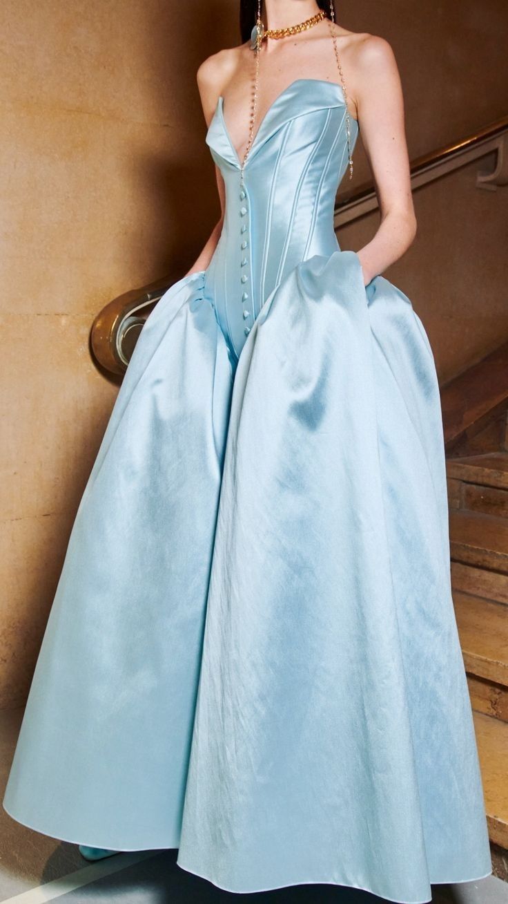 Girlhomeshops - Robe de soirée longue en satin bleu, élégante et tendance, gh5319