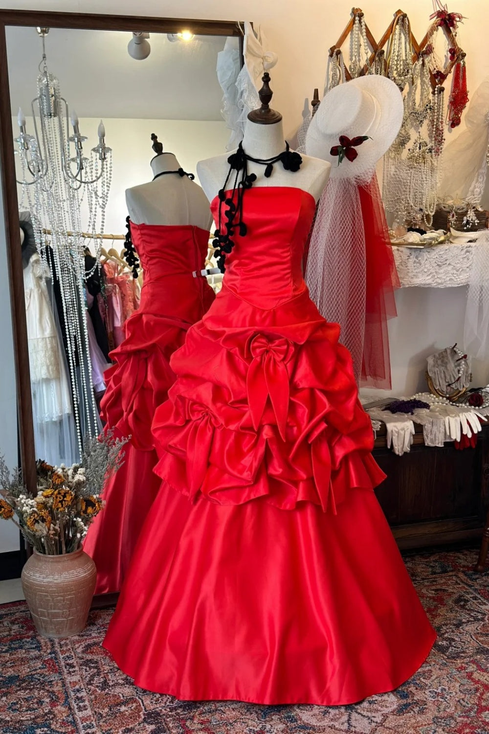 Robe rouge rétro : taille en satin, jupe évasée, robe de soirée haut de gamme gh6577