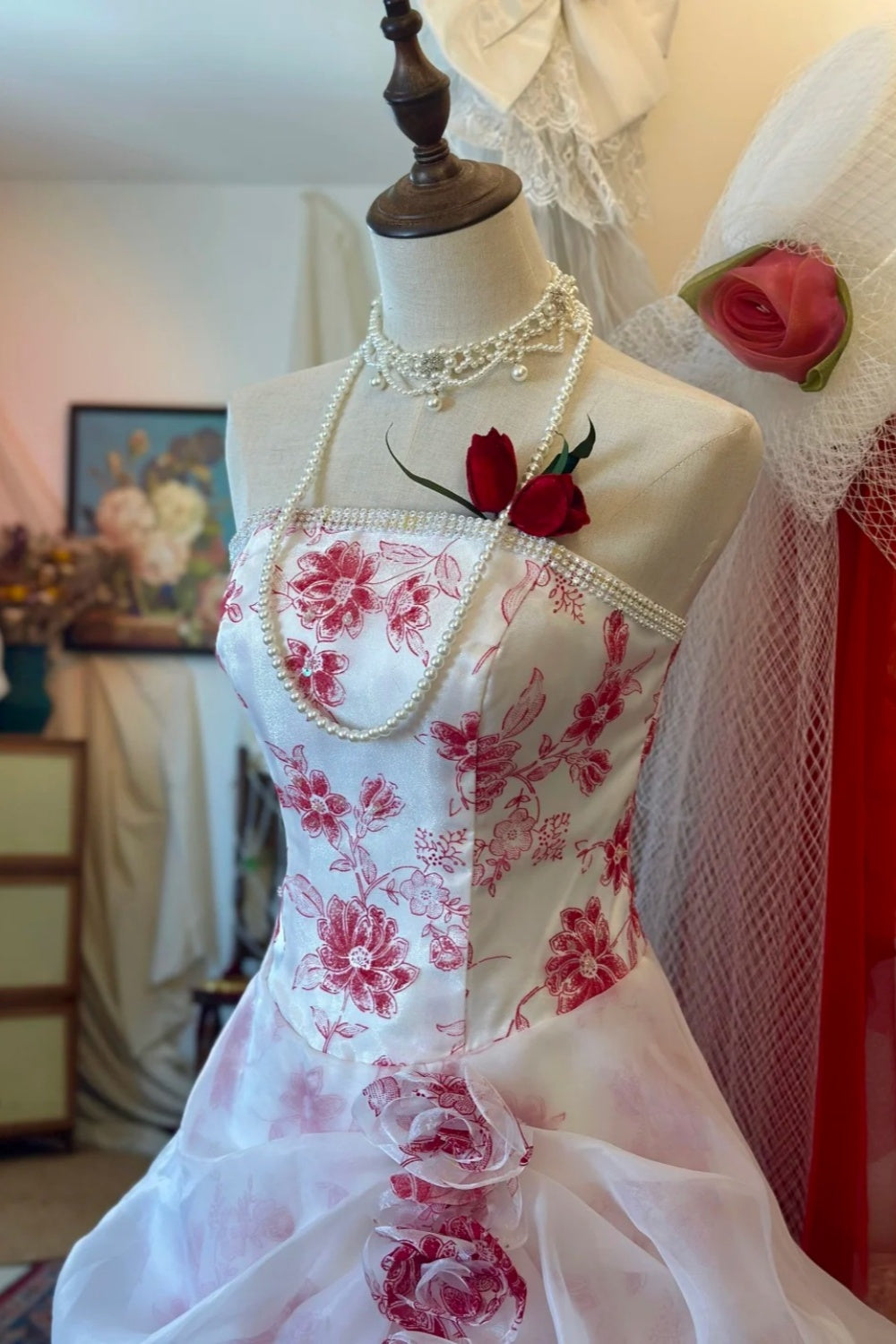Robe de bal bandeau rouge et blanche à fleurs : décoration florale 3D, jupe à volants, robe rétro pour tea party gh6575