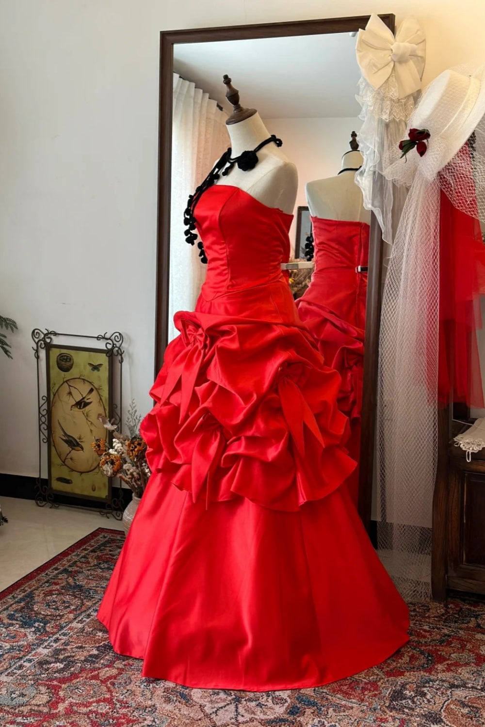 Robe rouge rétro : taille en satin, jupe évasée, robe de soirée haut de gamme gh6577