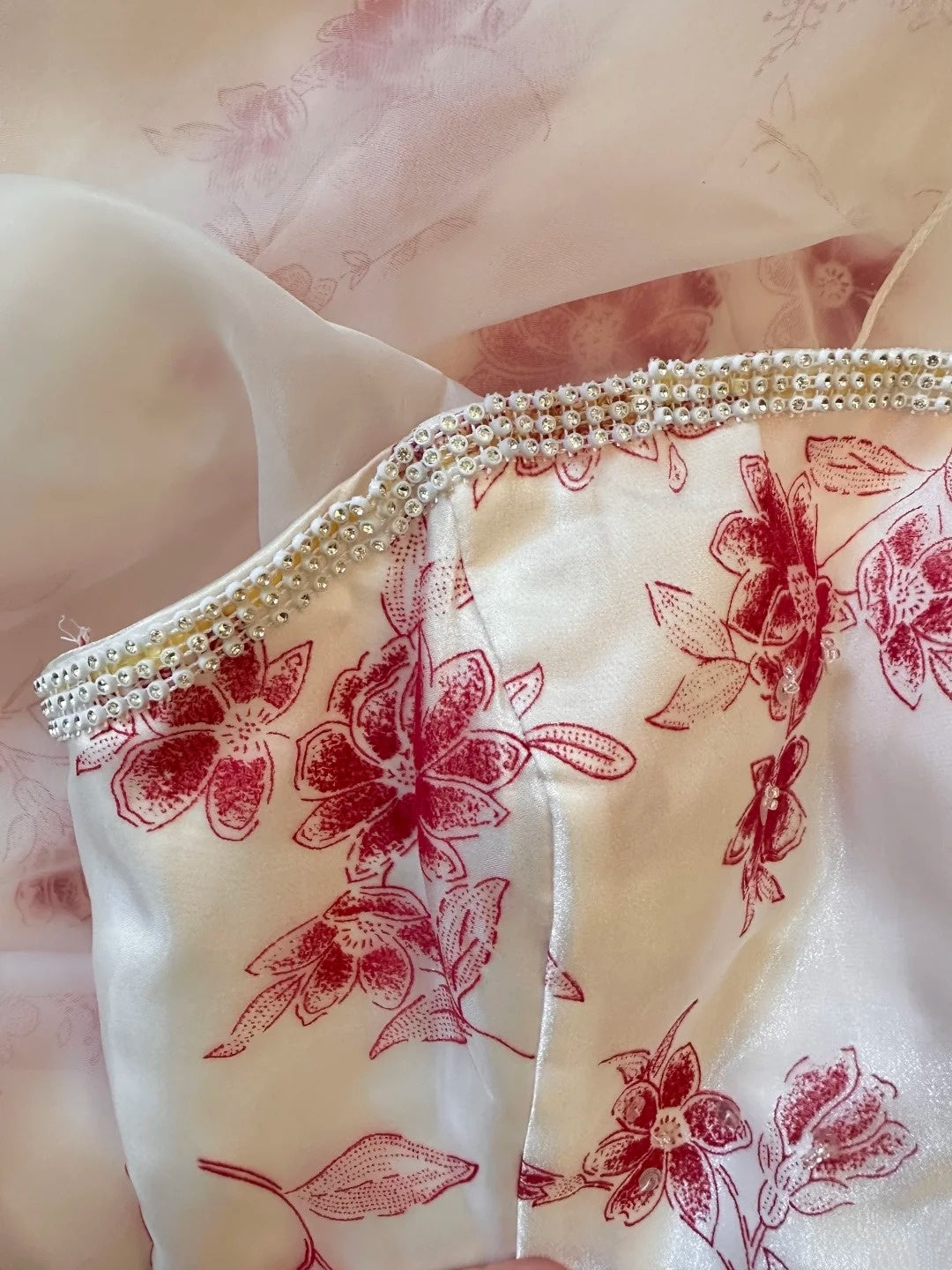 Robe de bal bandeau rouge et blanche à fleurs : décoration florale 3D, jupe à volants, robe rétro pour tea party gh6575