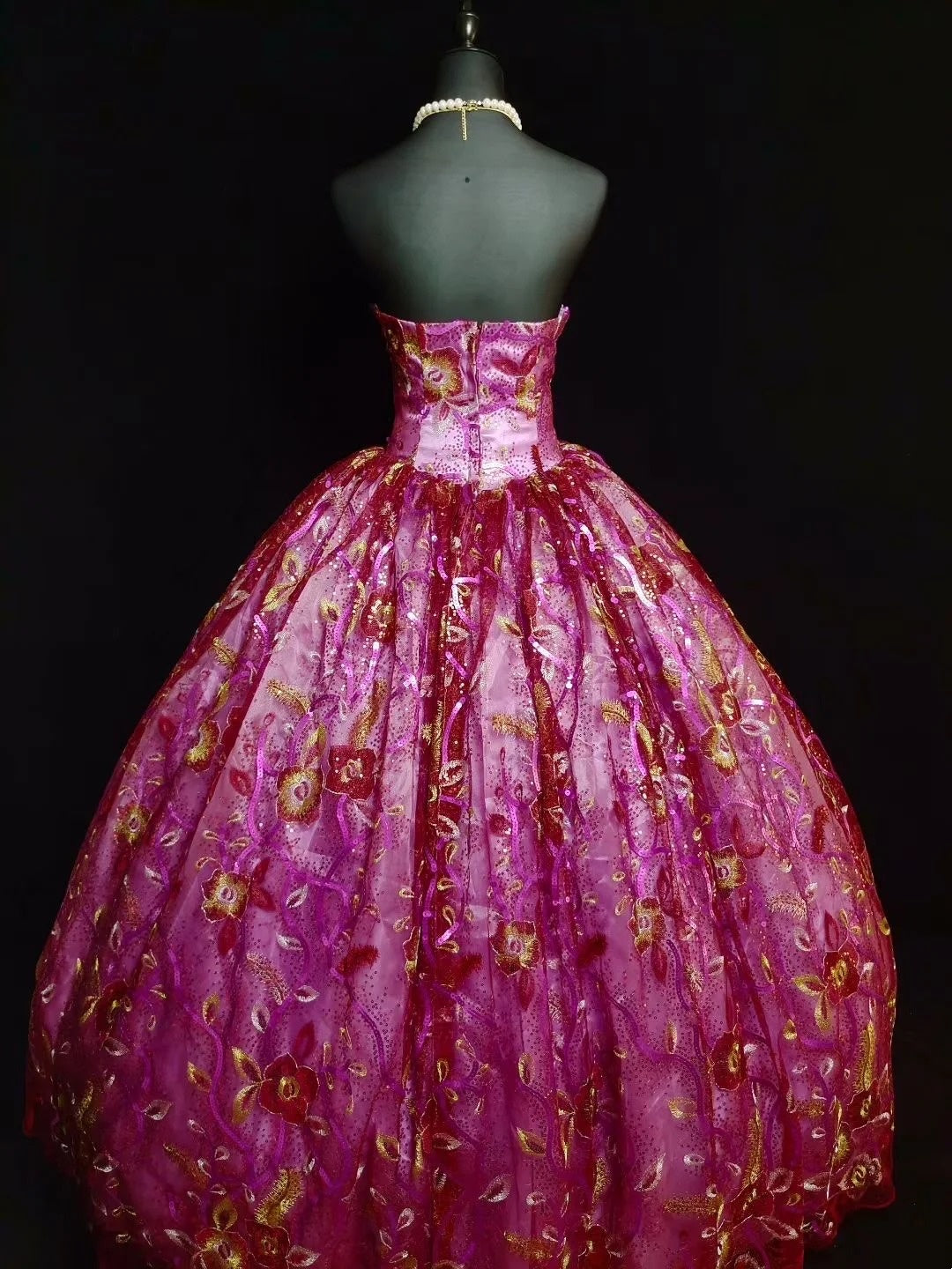 girlhomeshops-Pink Delicate Beaded Long Tulle Ball Gown gh6290